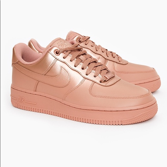Women’s Airforce 1 ‘07 Lux Rose Gold - Picture 2 of 2